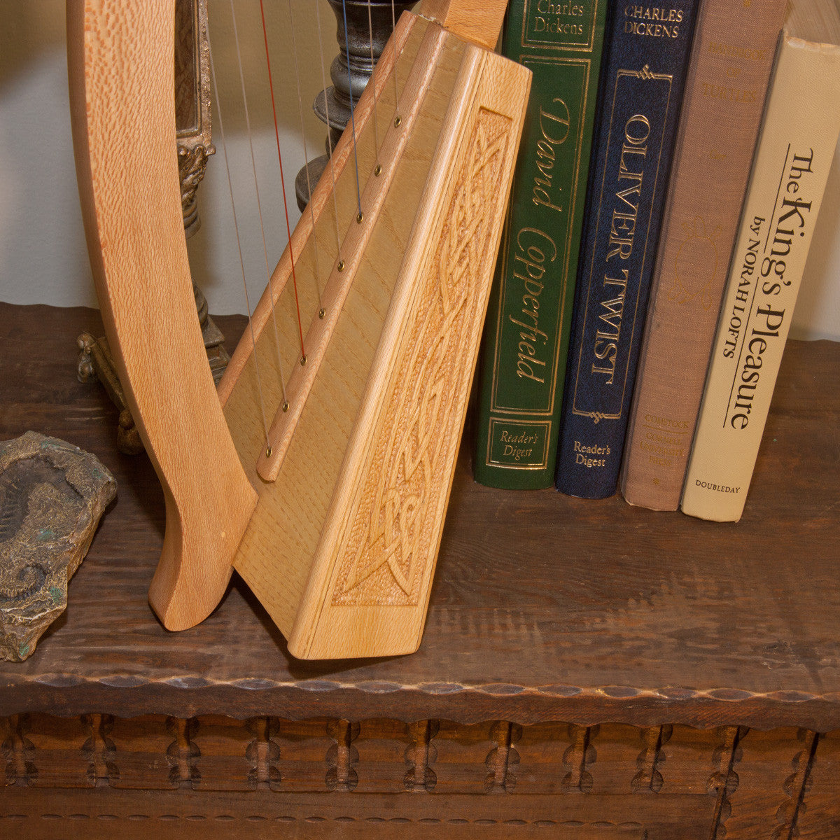 8-String Lily Harp, Roosebeck - Knotwork Carvings, Lacewood