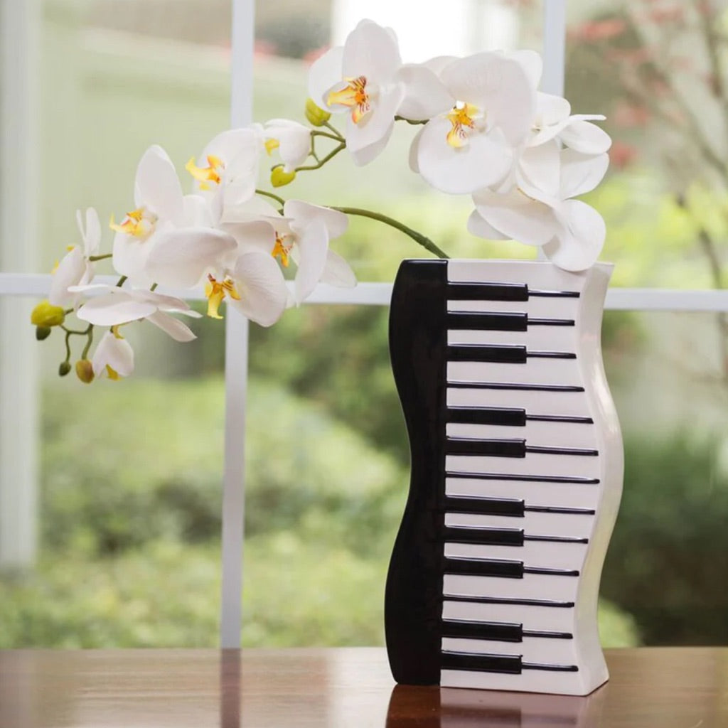 Flower Vase, Wavy Keyboard